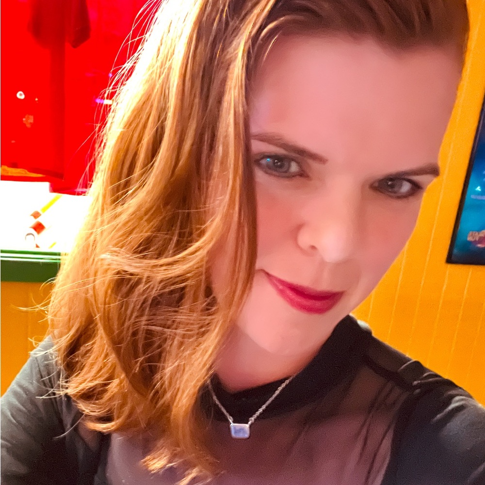 Meet your Posher, Karen